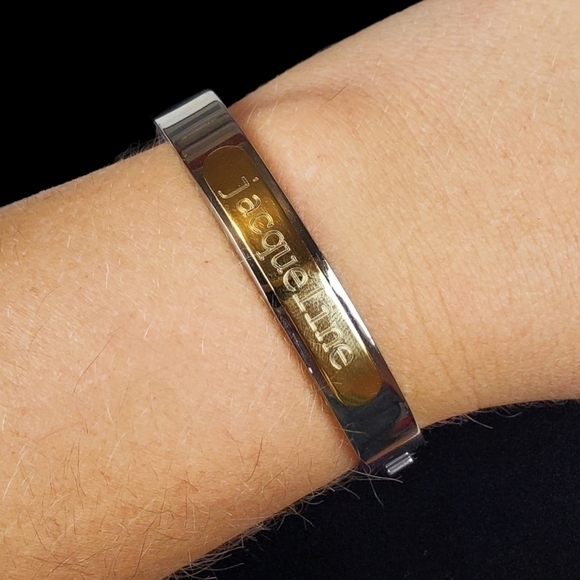 Jacqueline The Rustic Cuff Bracelet Shiny Silver Gold Tone Hinged ID ~6 7/8" - Picture 9 of 9